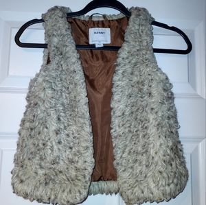 Girls Old Navy Fur Fuzzy Tan Brown Vest Small 6-7